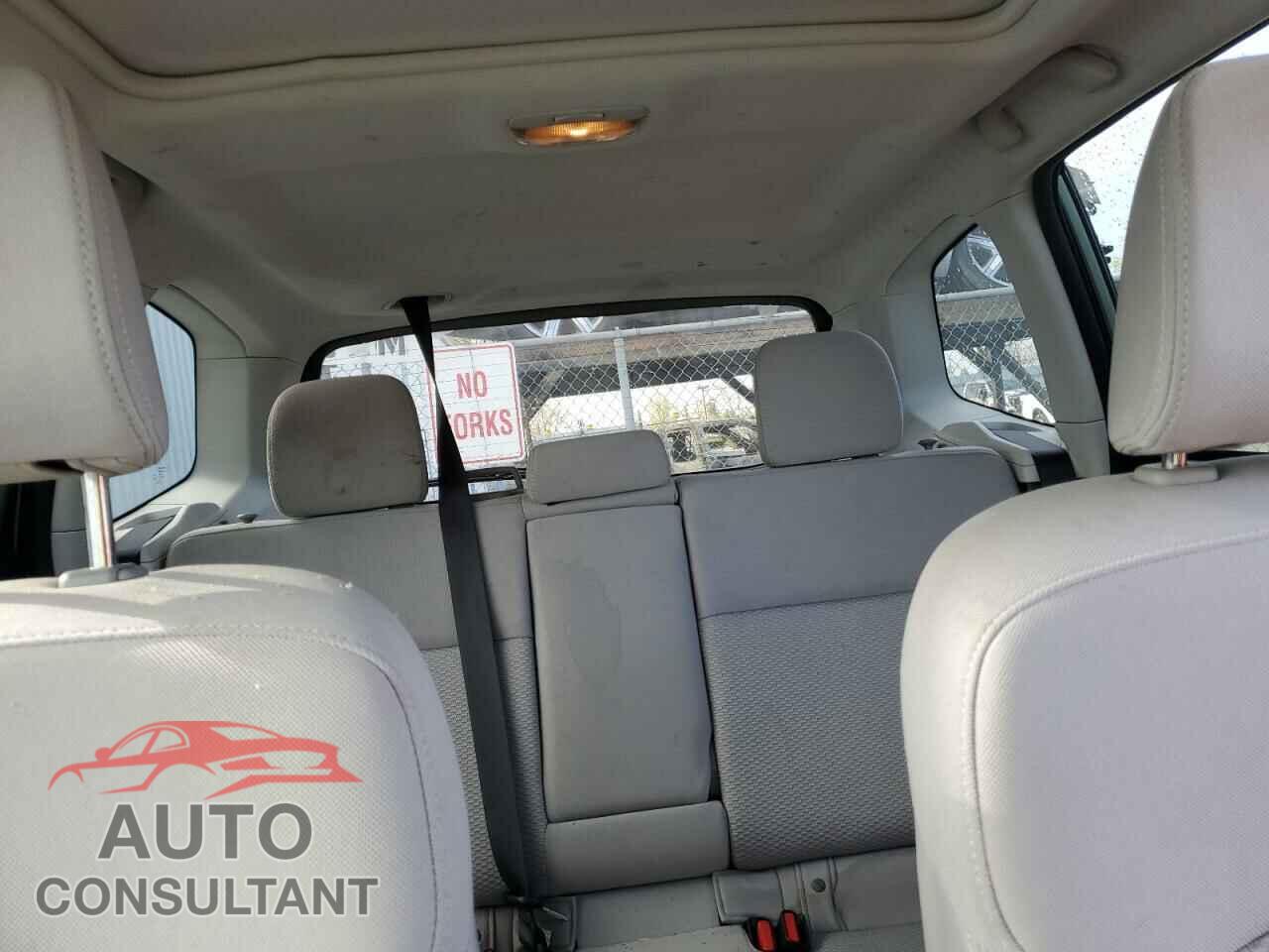 SUBARU FORESTER 2017 - JF2SJAGC8HH577031
