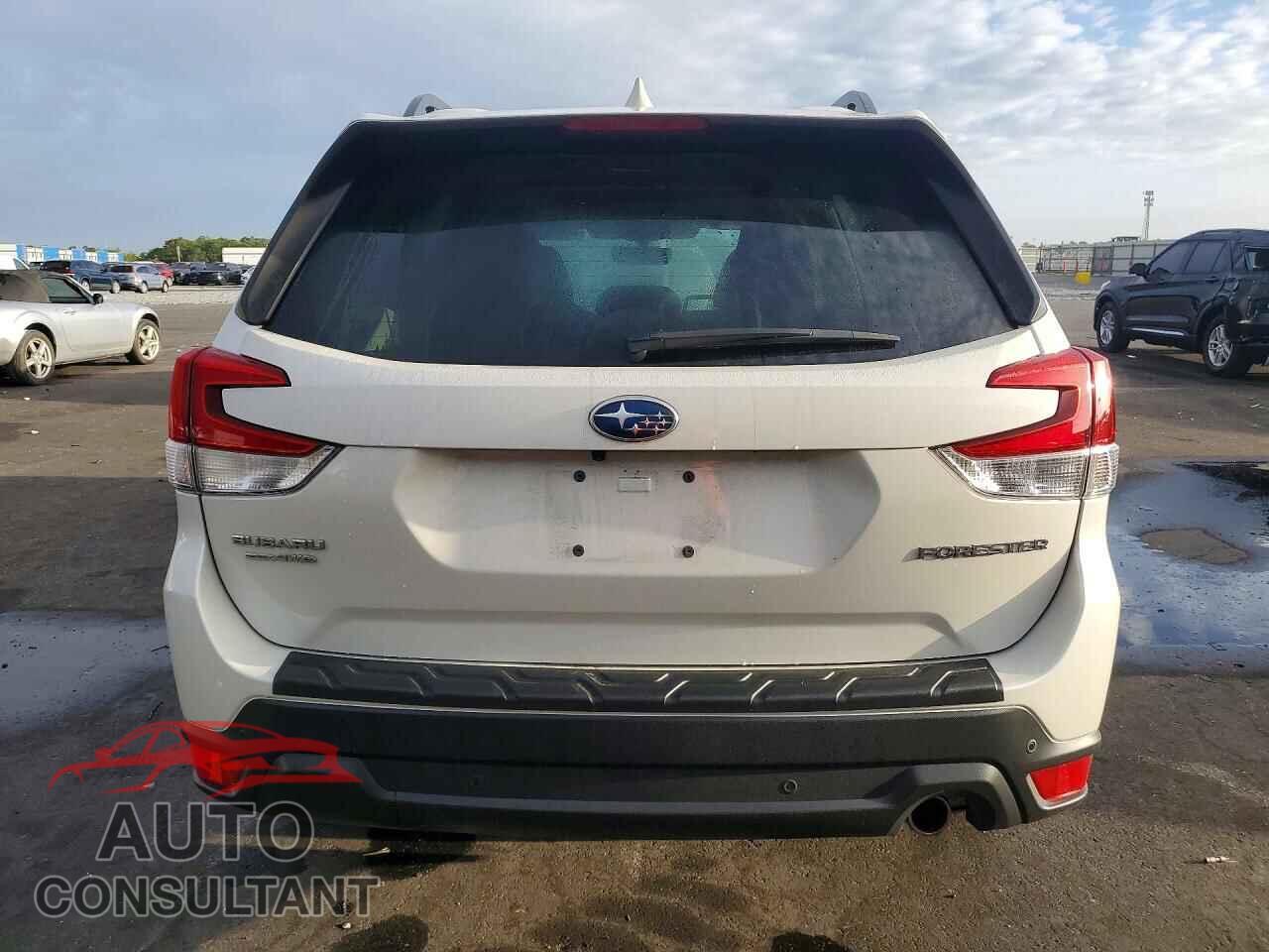 SUBARU FORESTER 2023 - JF2SKAPC8PH452932