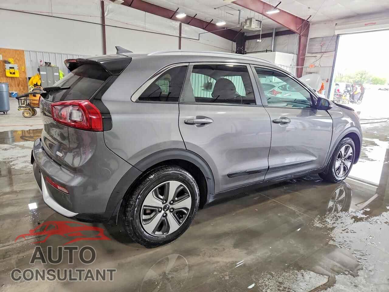 KIA NIRO 2017 - KNDCC3LC1H5061657