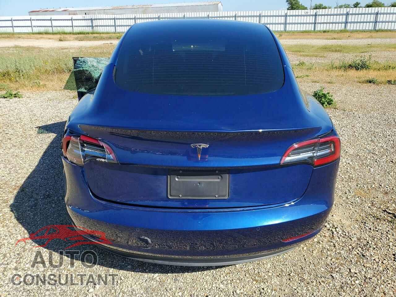 TESLA MODEL 3 2021 - 5YJ3E1EA2MF051934