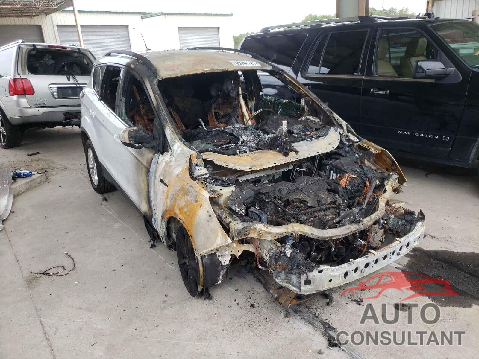 FORD ESCAPE 2018 - 1FMCU0GD4JUA87174