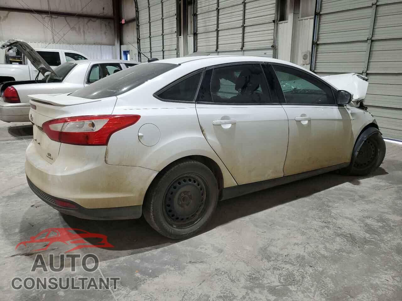 FORD FOCUS 2013 - 1FADP3F28DL334178