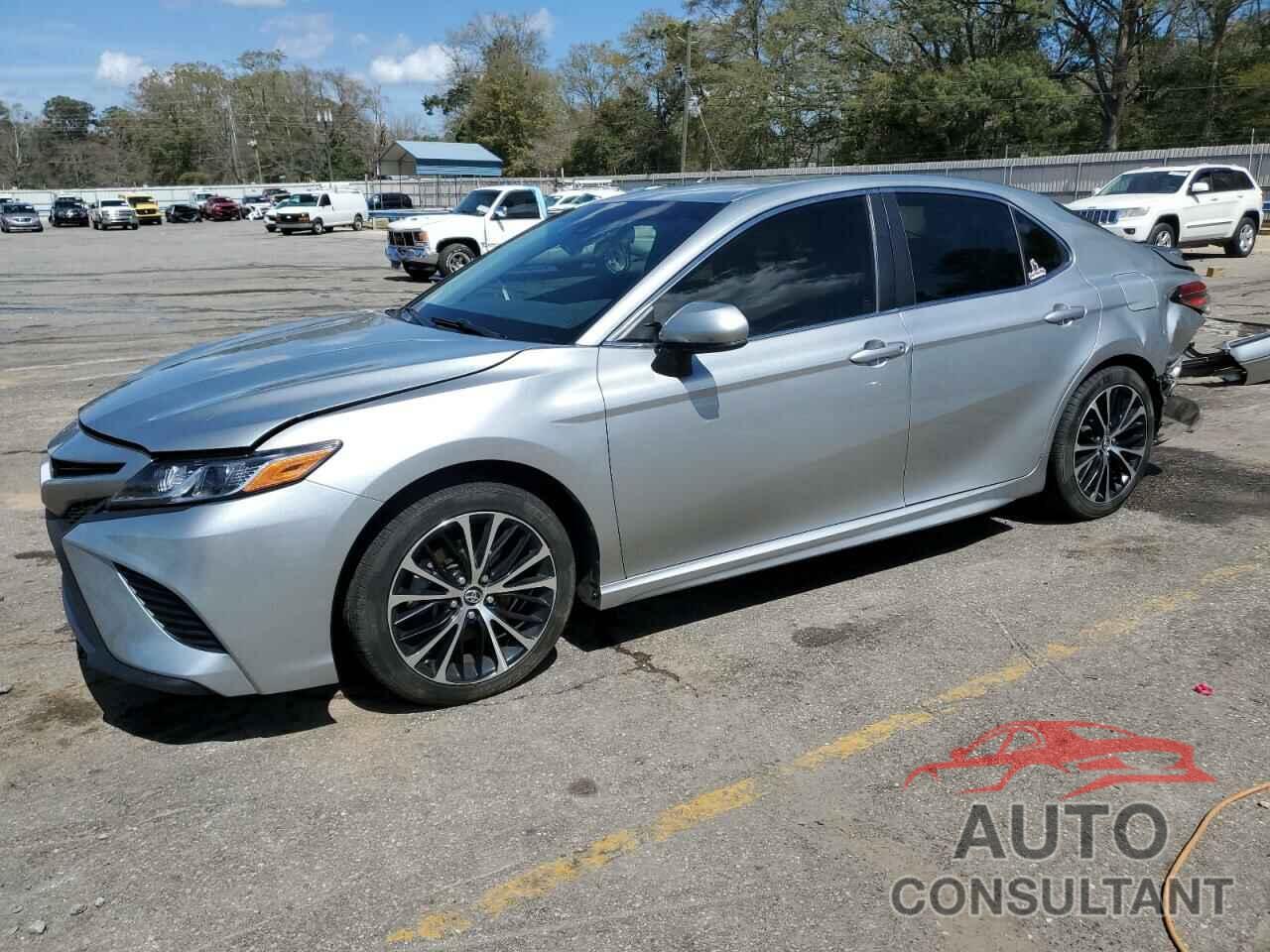 TOYOTA CAMRY 2018 - JTNB11HK6J3016393
