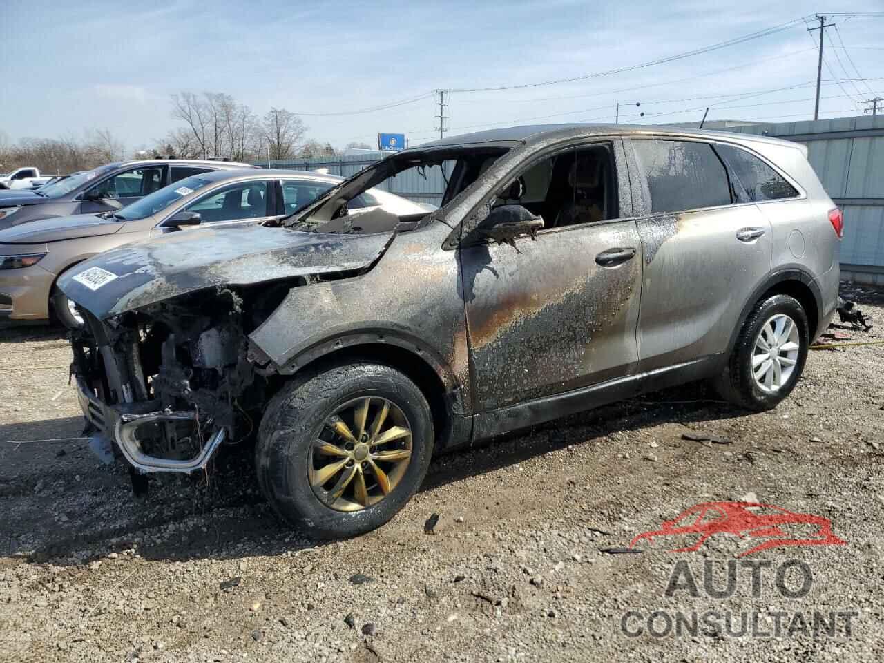 KIA SORENTO 2018 - 5XYPG4A31JG425779