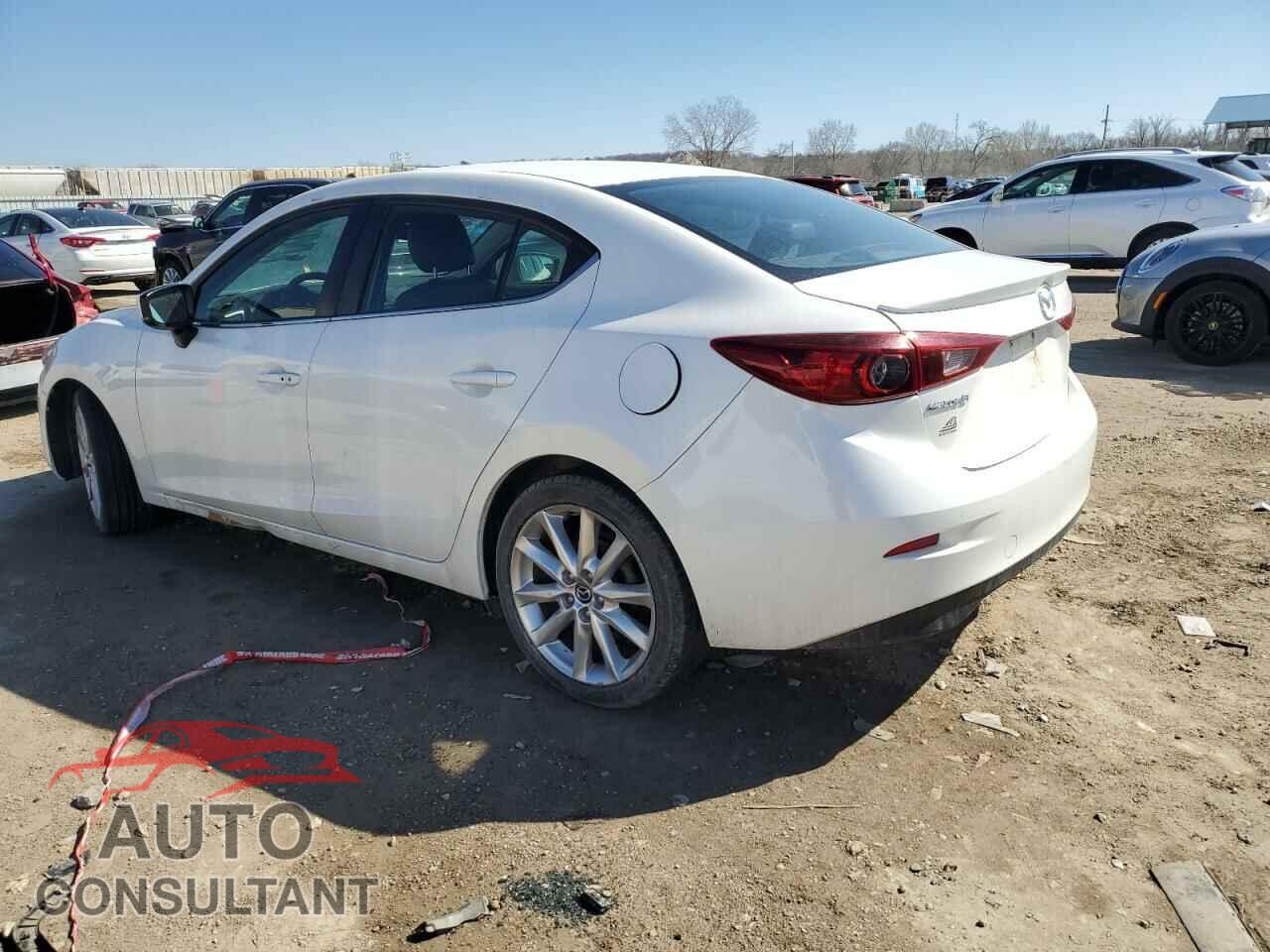 MAZDA 3 2017 - 3MZBN1V7XHM109268