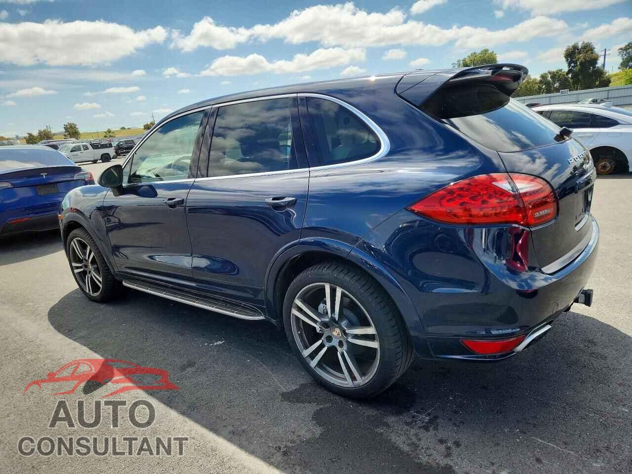 PORSCHE CAYENNE 2013 - WP1AB2A2XDLA81439