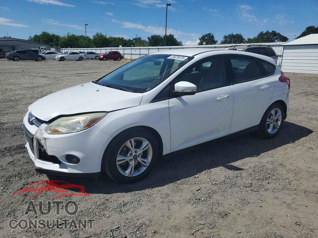 FORD FOCUS 2014 - 1FADP3K27EL271601