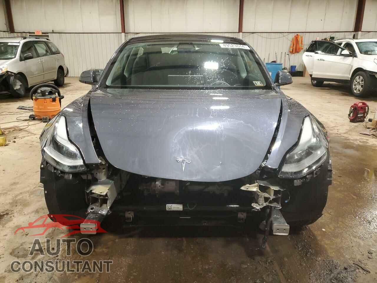TESLA MODEL 3 2023 - 5YJ3E1EA3PF643931