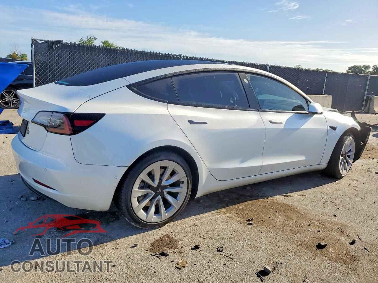 TESLA MODEL 3 2022 - 5YJ3E1EA2NF350079