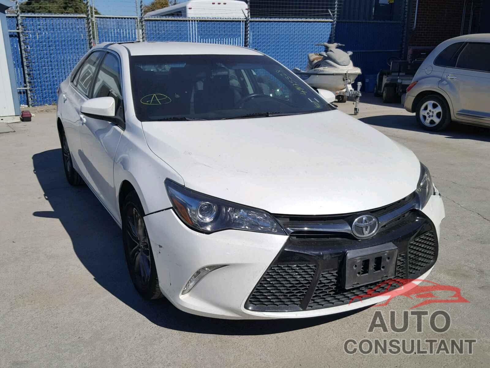 TOYOTA CAMRY 2015 - 4T1BF1FK7FU107324