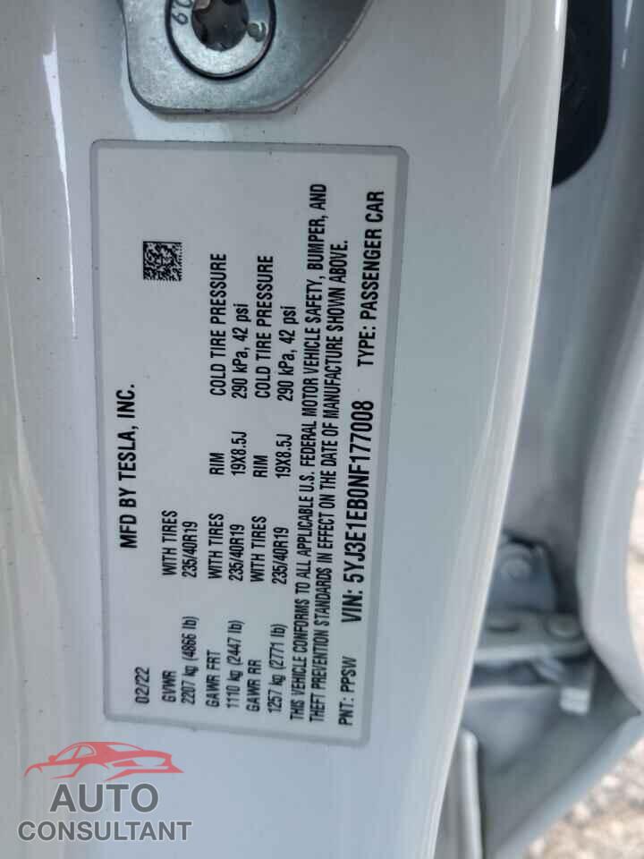TESLA MODEL 3 2022 - 5YJ3E1EB0NF177008