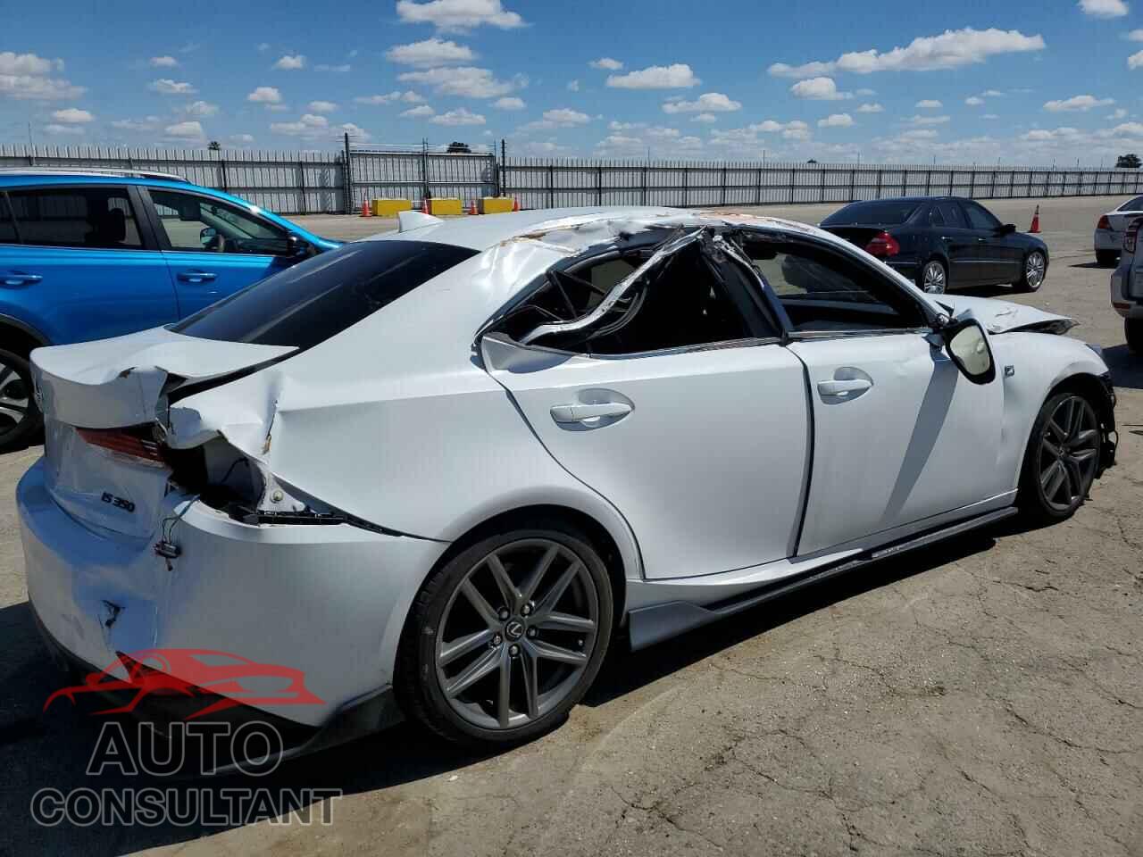 LEXUS IS 2017 - JTHBE1D28H5030551