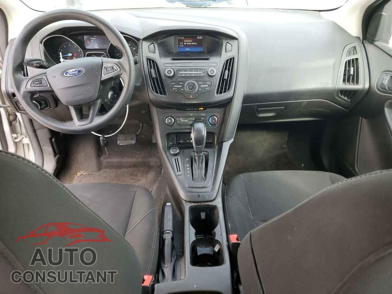FORD FOCUS 2017 - 1FADP3E20HL206797