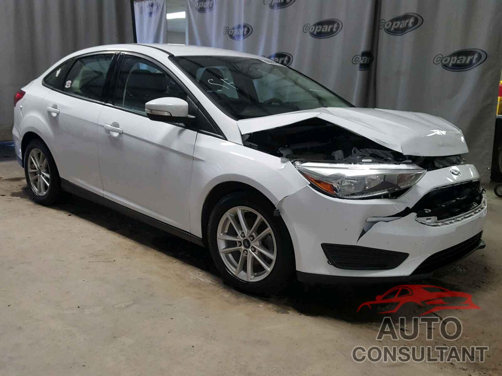 FORD FOCUS 2015 - 1FADP3F26FL365447