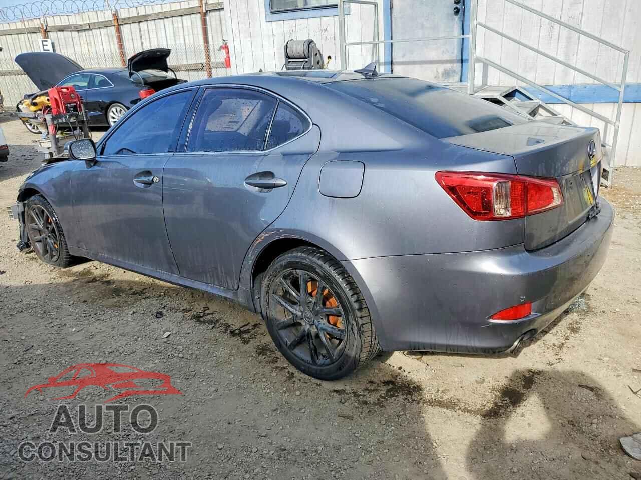 LEXUS IS 2012 - JTHBF5C20C5177686