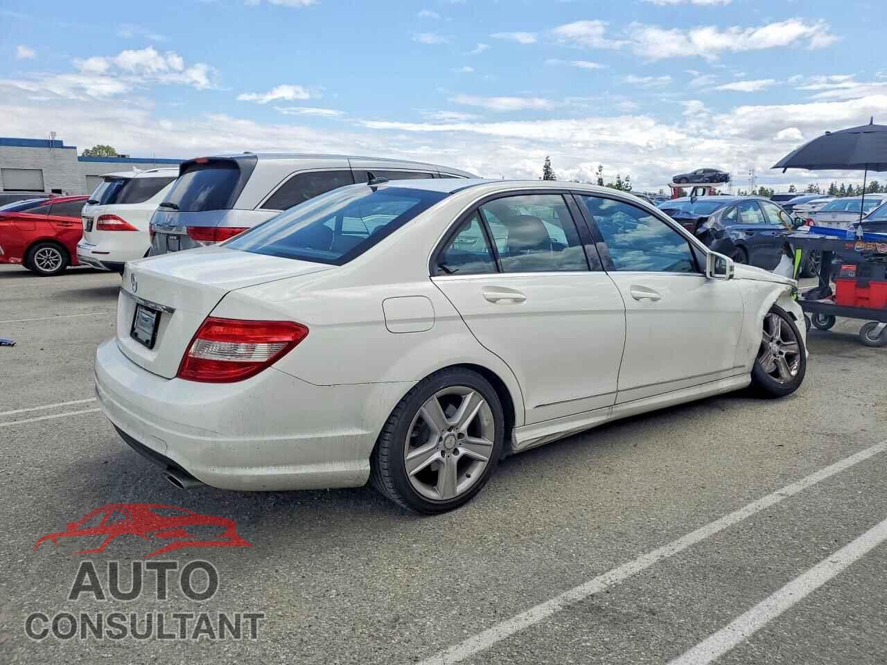 MERCEDES-BENZ C-CLASS 2011 - WDDGF5EB4BR139783