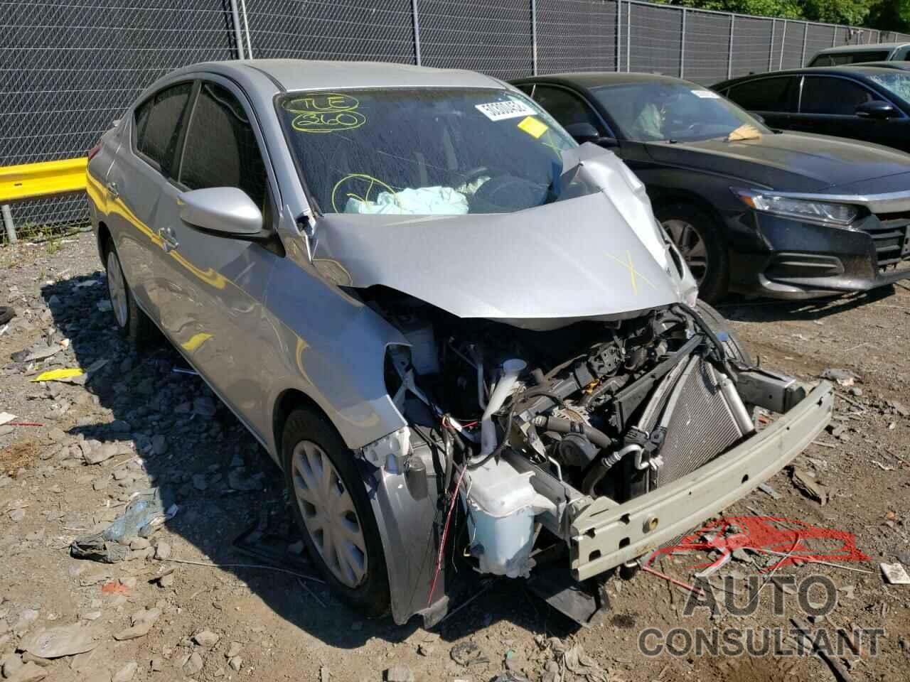 NISSAN VERSA 2019 - 3N1CN7AP3KL828460