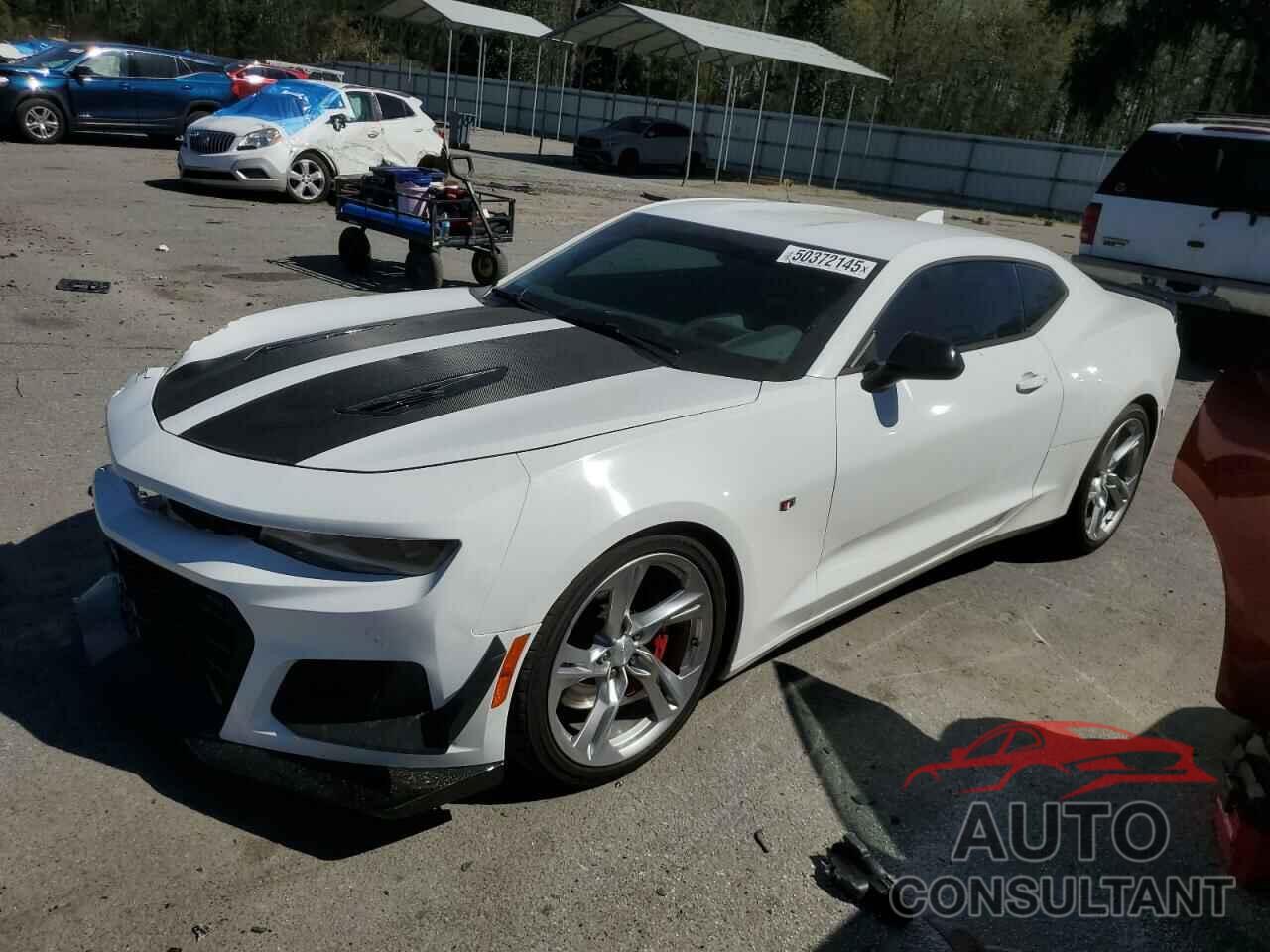 CHEVROLET CAMARO 2018 - 1G1FE1R74J0110352