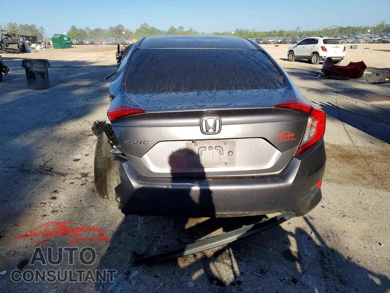 HONDA CIVIC 2018 - 19XFC2F52JE030237