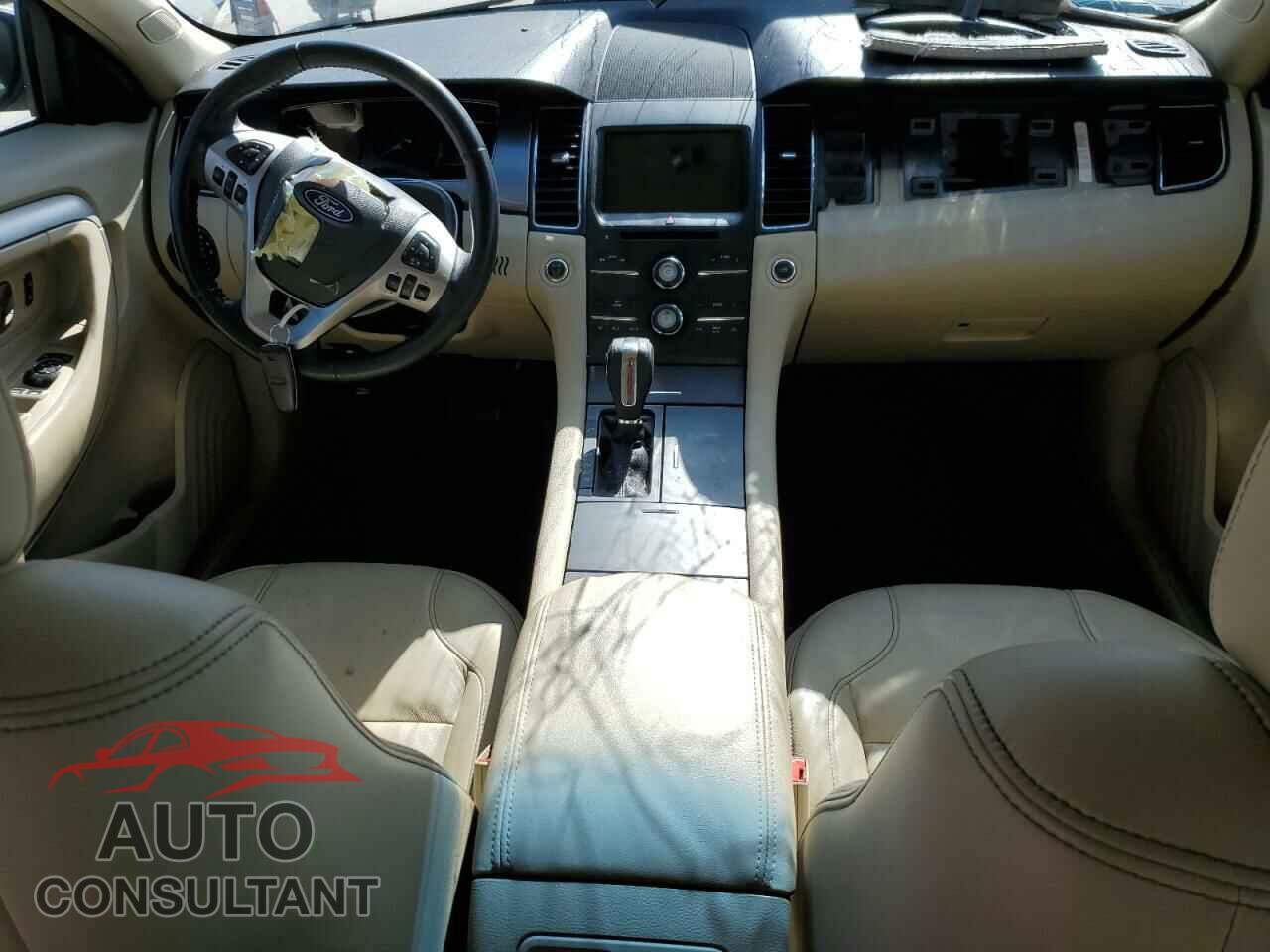 FORD TAURUS 2016 - 1FAHP2E81GG106926