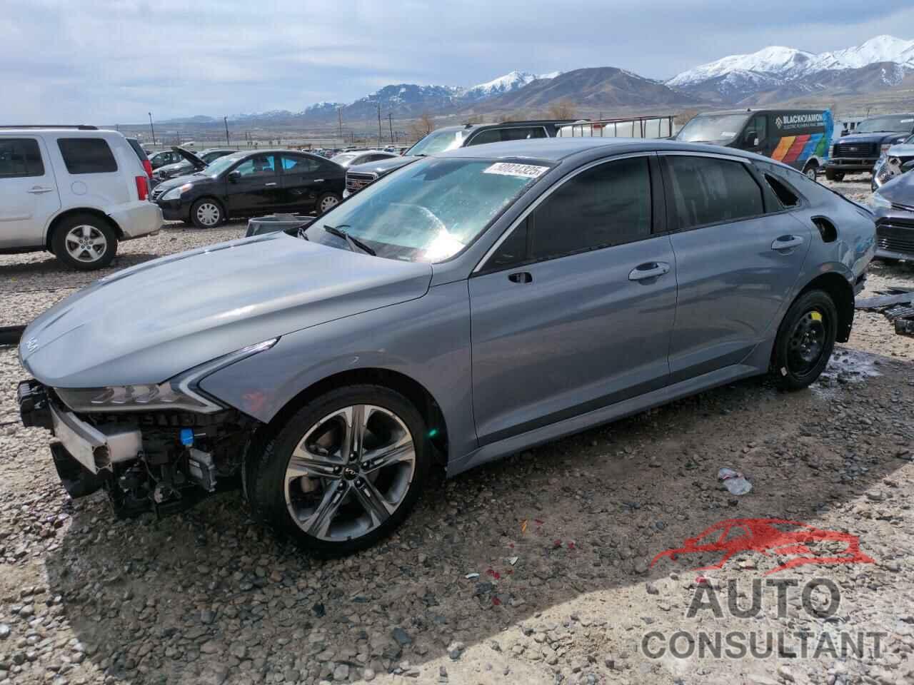 KIA K5 2022 - 5XXG14J23NG136938