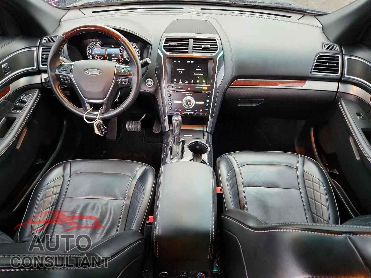 FORD EXPLORER 2017 - 1FM5K8HT2HGA11996
