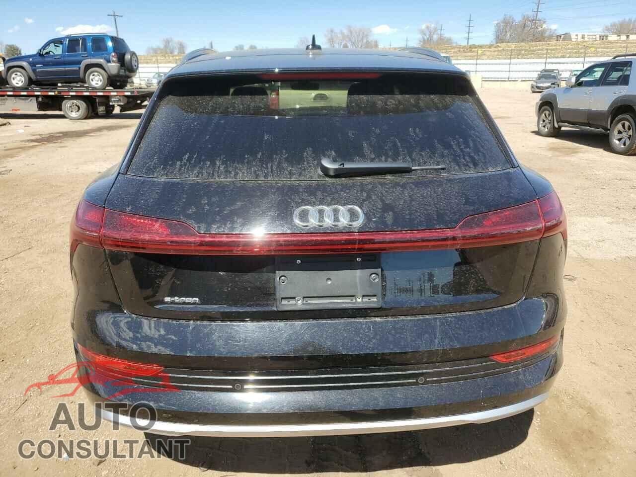 AUDI E-TRON 2019 - WA1LABGE6KB014901
