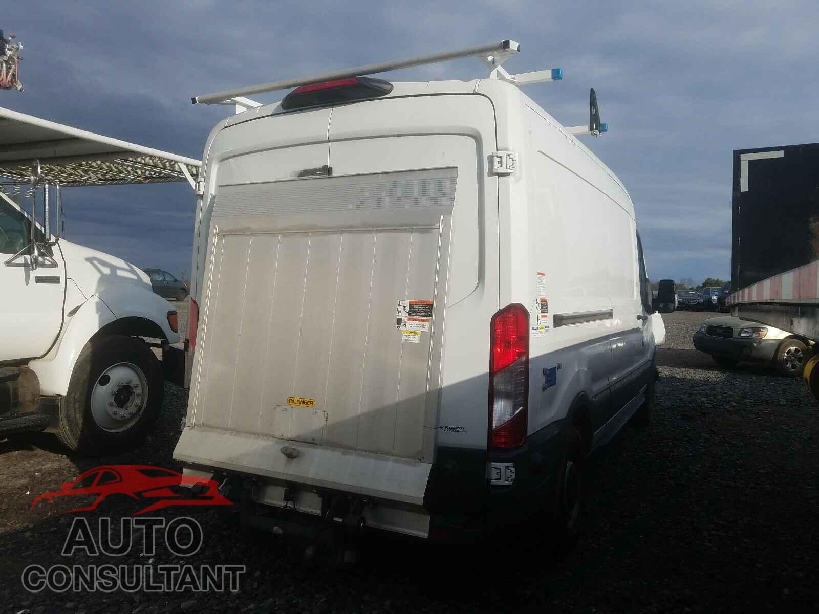 FORD TRANSIT CO 2018 - 1FTYR2CG5JKA33949