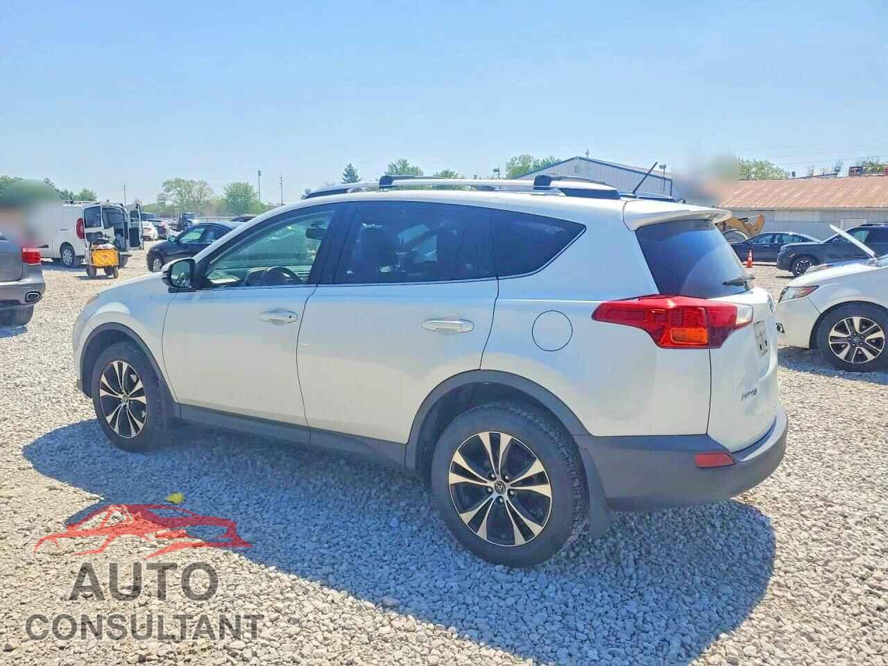 TOYOTA RAV4 2015 - JTMDFREV6FD109833