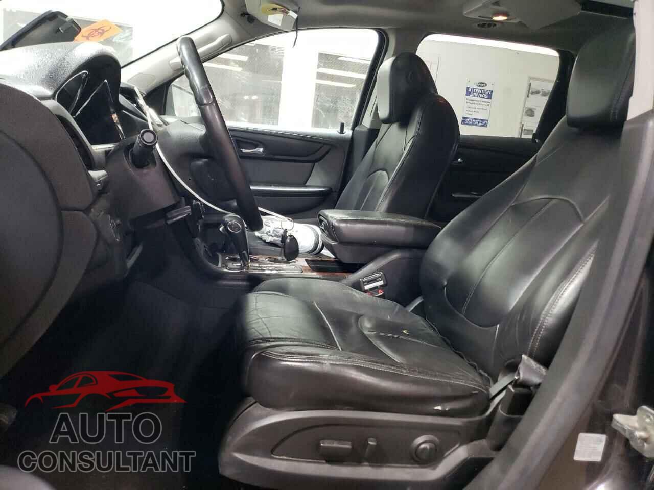 CHEVROLET TRAVERSE 2014 - 1GNKVHKD1EJ134386