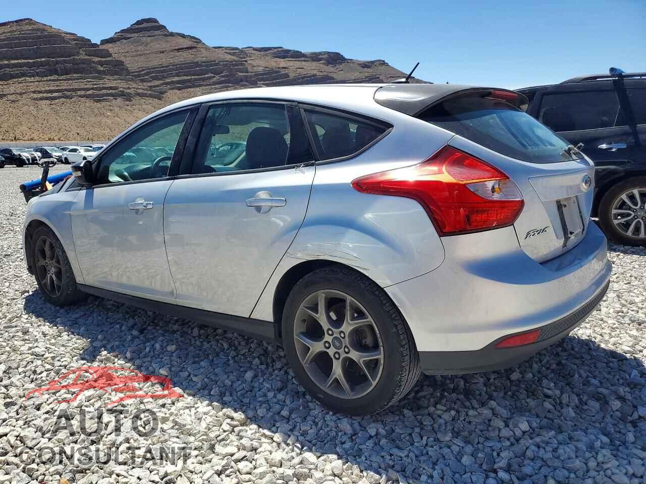 FORD FOCUS 2013 - 1FADP3K26DL214157