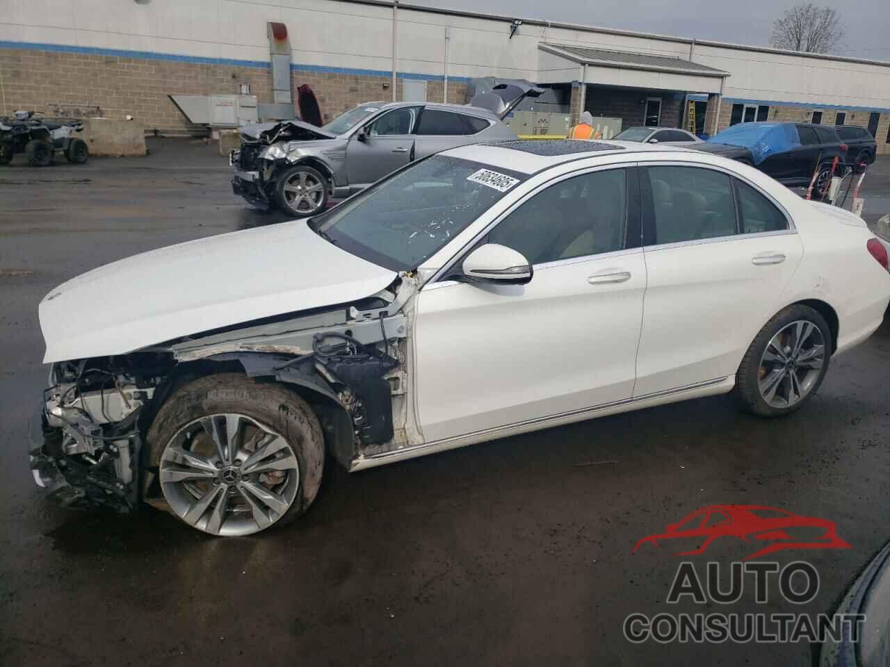 MERCEDES-BENZ C-CLASS 2018 - 55SWF4KB7JU281262