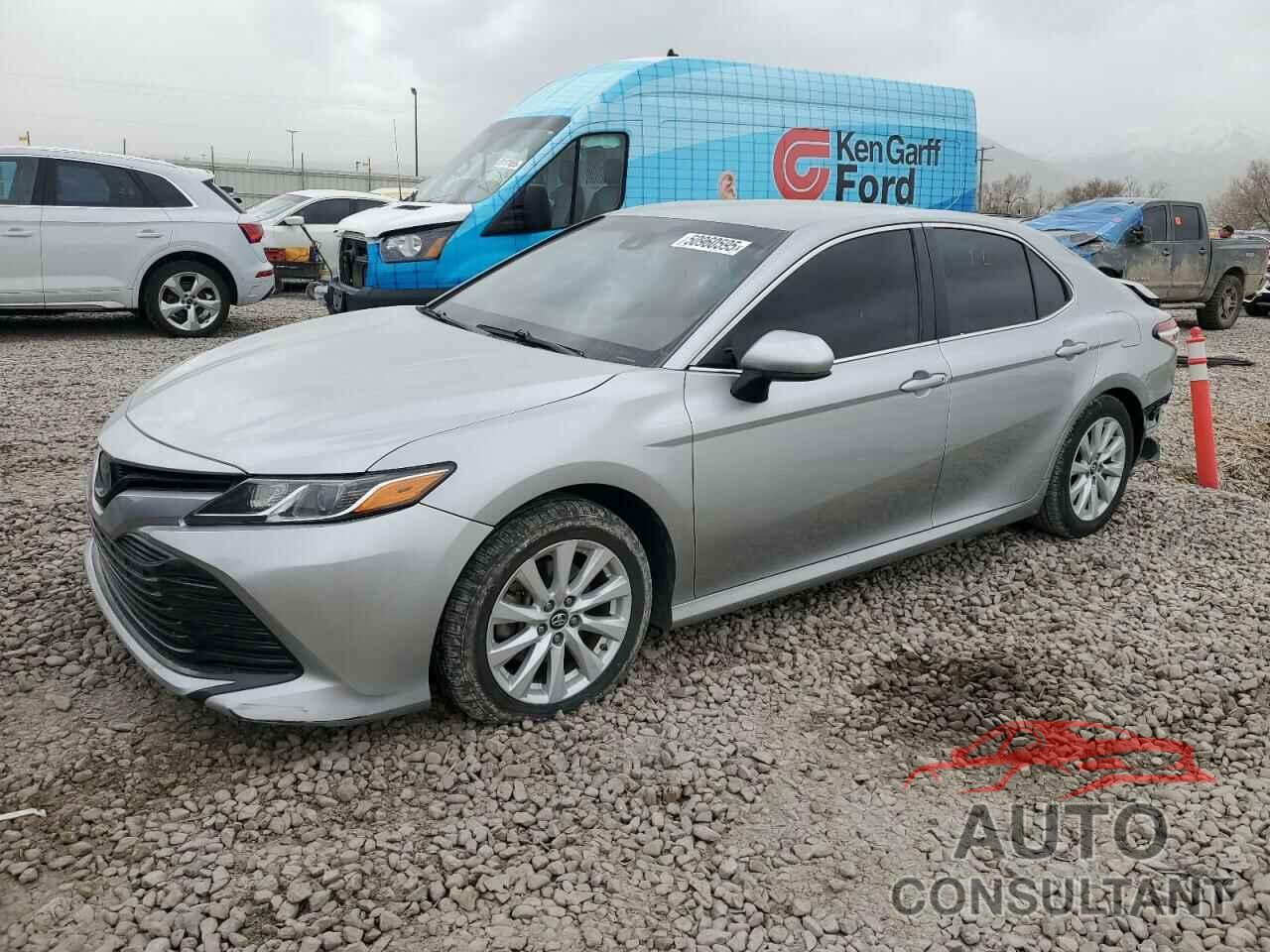 TOYOTA CAMRY 2018 - 4T1B11HK7JU634767