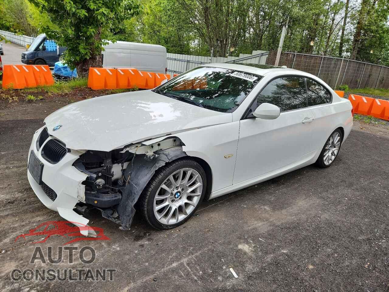 BMW 3 SERIES 2012 - WBAKE5C57CE755973