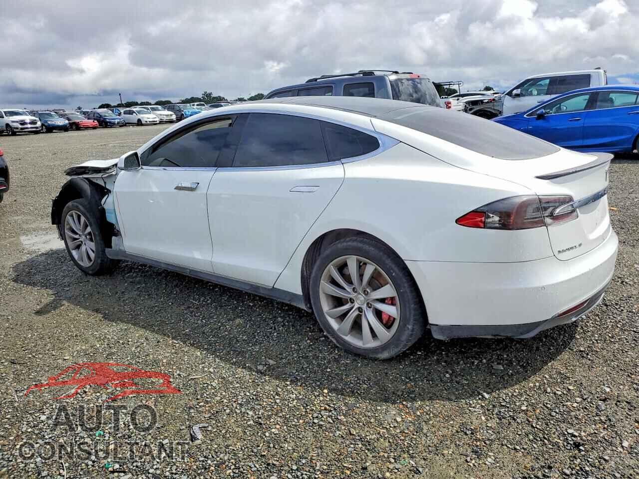 TESLA MODEL S 2014 - 5YJSA1H17EFP37214