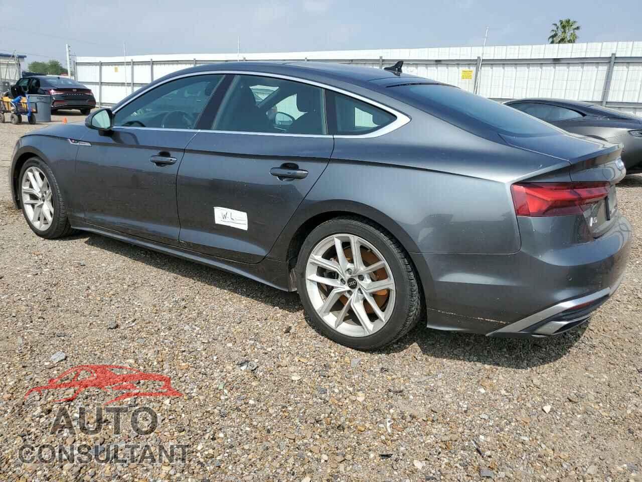 AUDI A5 2023 - WAUDACF54PA015797