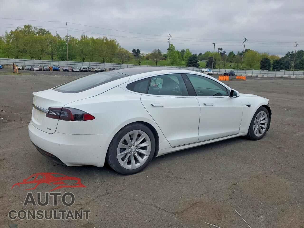TESLA MODEL S 2017 - 5YJSA1E20HF215266
