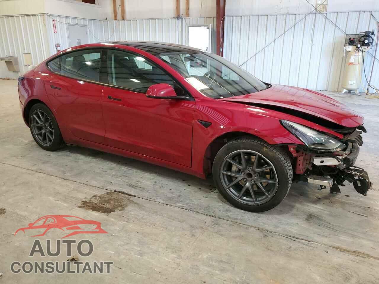 TESLA MODEL 3 2022 - 5YJ3E1EA6NF184780