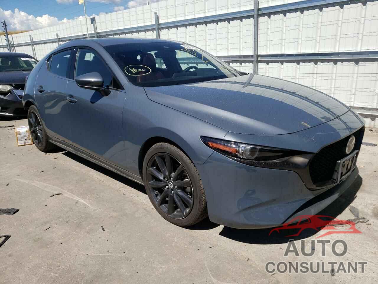 MAZDA 3 2019 - JM1BPBNM6K1118028