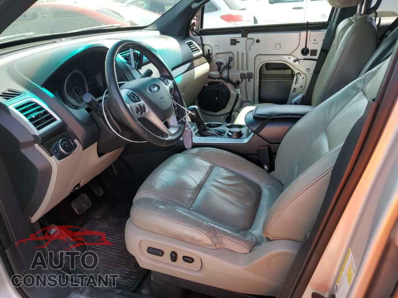 FORD EXPLORER 2014 - 1FM5K8F88EGB11787