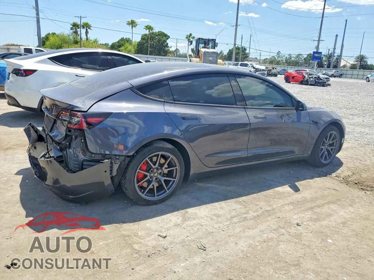 TESLA MODEL 3 2022 - 5YJ3E1EB7NF323016