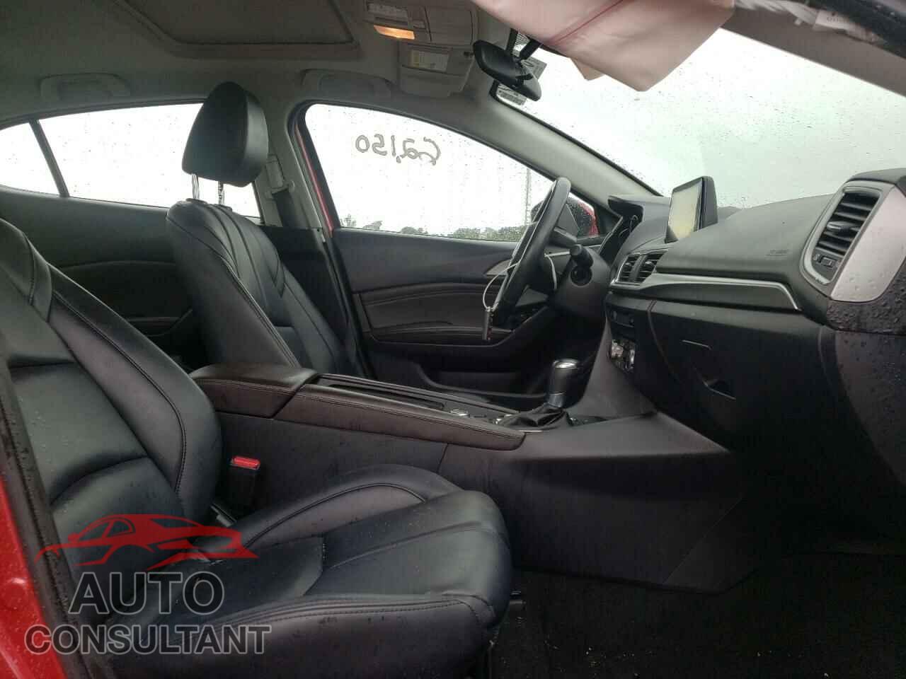 MAZDA 3 2017 - 3MZBN1V79HM125218