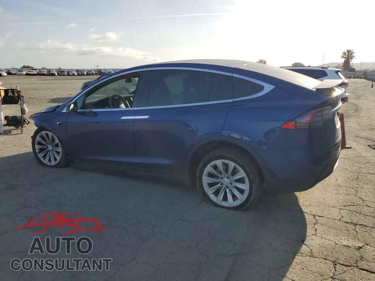 TESLA MODEL X 2020 - 5YJXCDE22LF271719