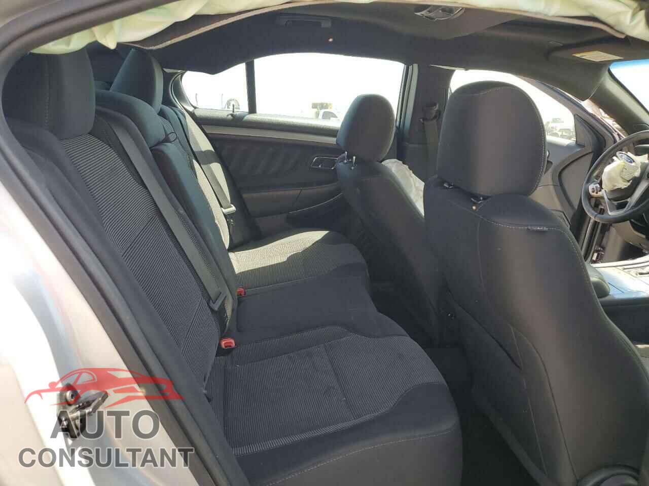 FORD TAURUS 2015 - 1FAHP2E85FG203397