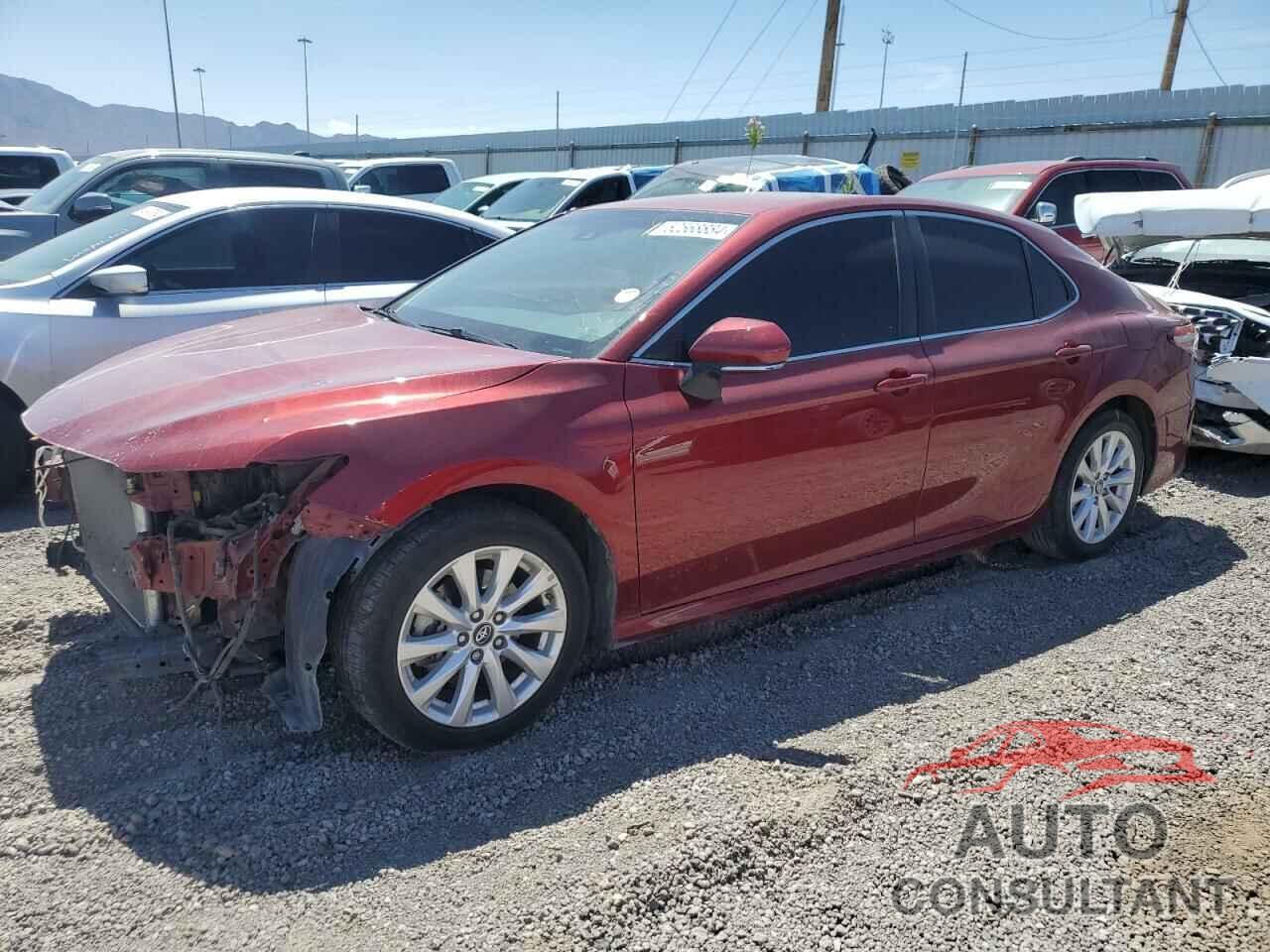 TOYOTA CAMRY 2018 - 4T1B11HK4JU539146