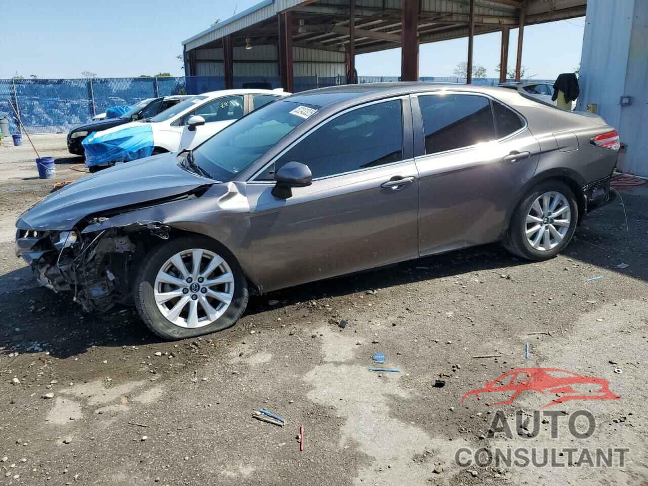 TOYOTA CAMRY 2018 - 4T1B11HKXJU136725