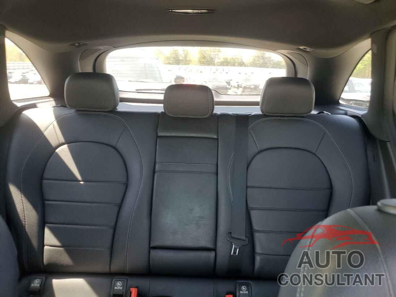 MERCEDES-BENZ GLC-CLASS 2018 - WDC0G4JB3JV077446
