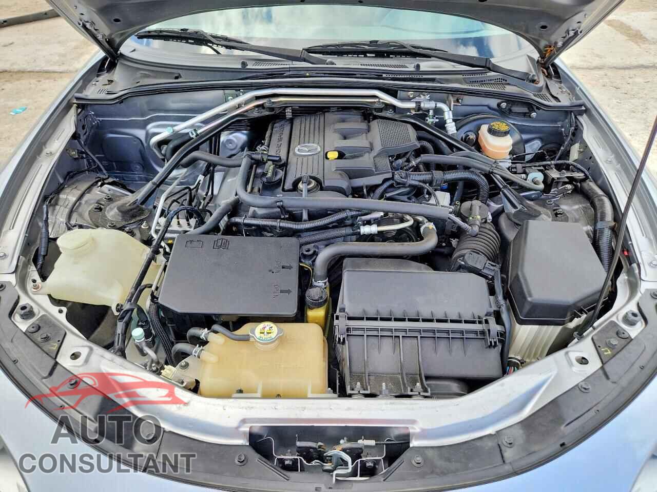 MAZDA MX5 2011 - JM1NC2MF2B0219259
