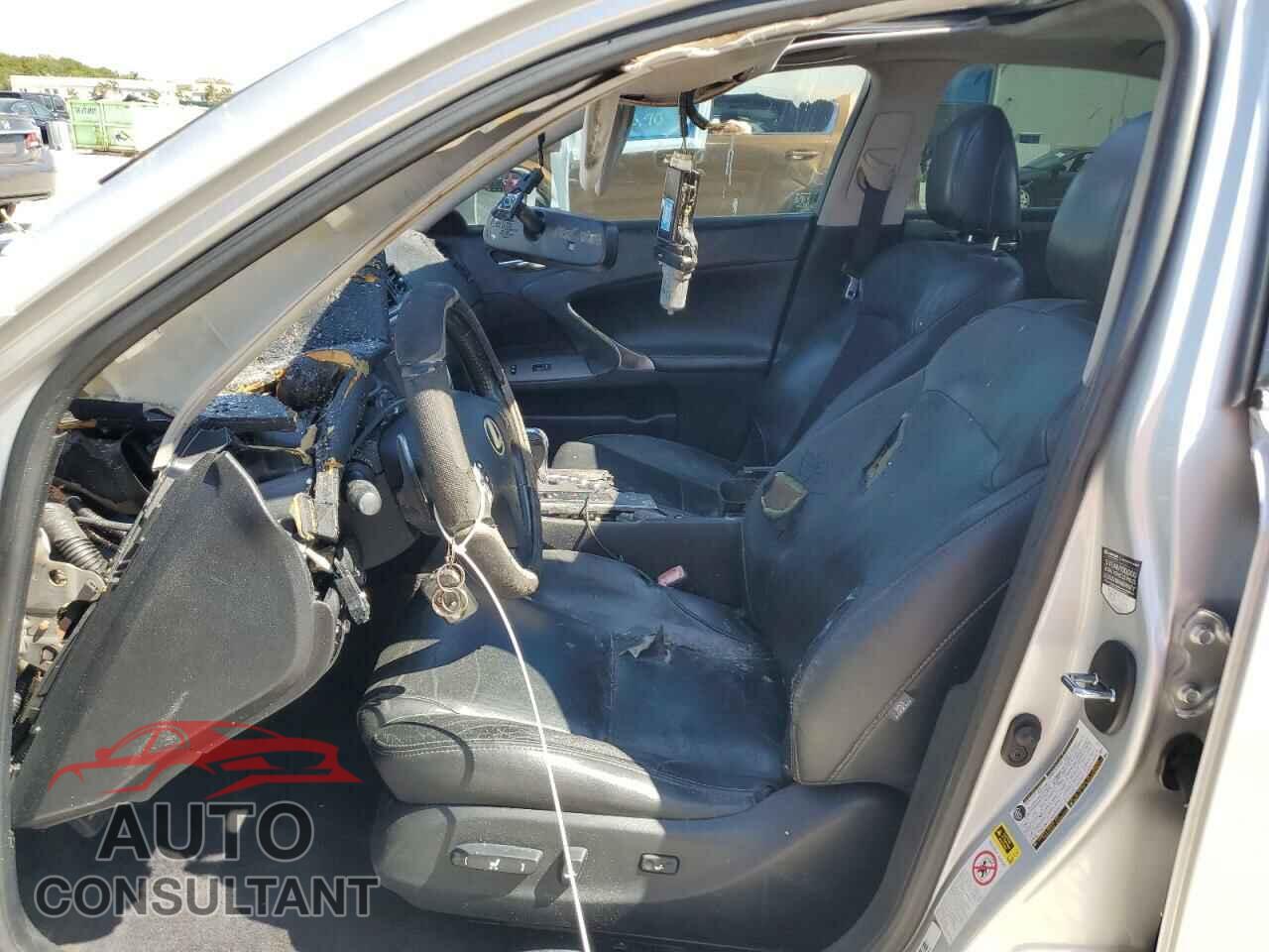 LEXUS IS 2010 - JTHBF5C21A5120944