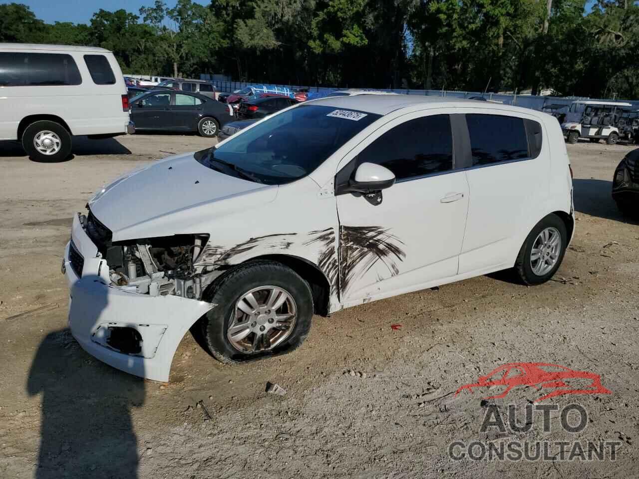 CHEVROLET SONIC 2016 - 1G1JC6SH7G4168926